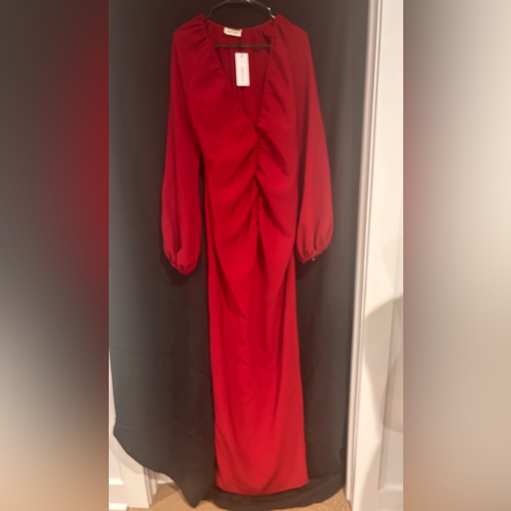 AMIR TAGHI - Designer dress new, fits size 6/8
